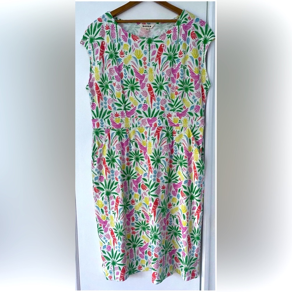 BODEN FLOSSIE TROPICAL BIRDS OF PARADISE JERSEY DRESS US 16L CAP SLEEVES NWOT